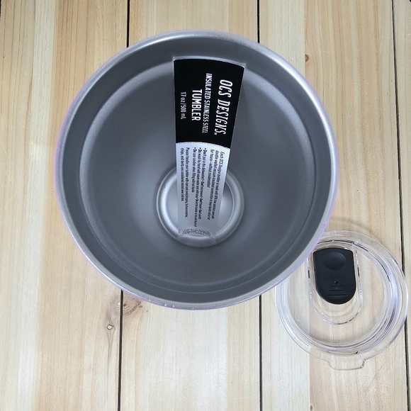 Rae Dunn Skull & Crossbones Halloween Tumbler - Picture 5 of 8